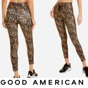 GOOD AMERICAN  Jaguar Athletic Stripe 7/8 Leggings - size 2